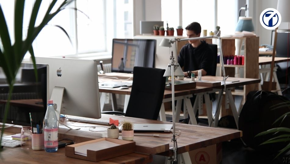 ¿Qué gastos tiene una empresa con un trabajador de baja?